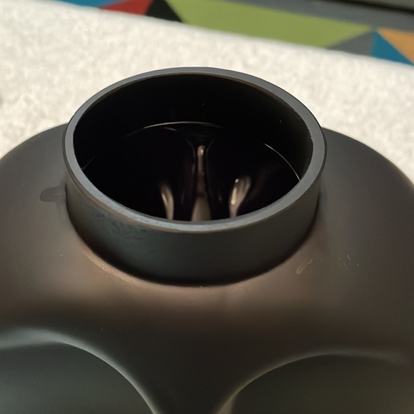 Two-faced matte black glass vase. NWT. Contemporary and unique. - Picture 5 of 9